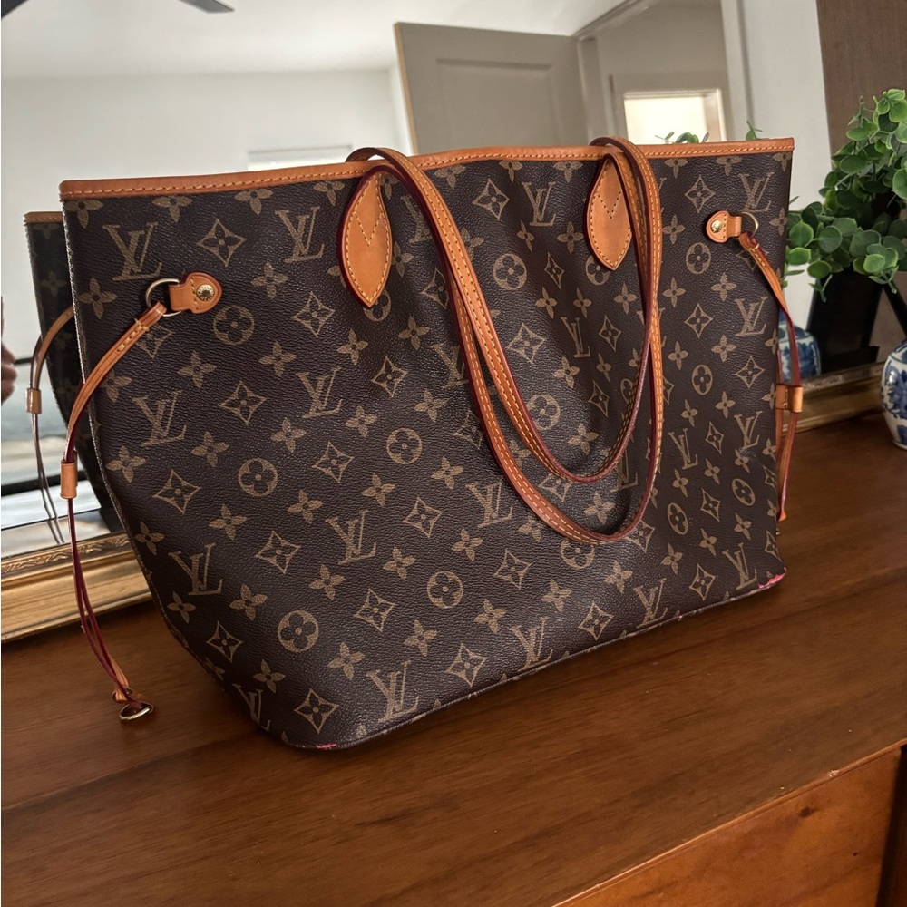 ❤️ Louis Vuitton MM Neverfull